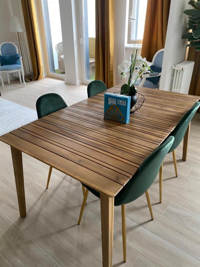 Grand Appartement Courbevoie Paris Eksteriør billede