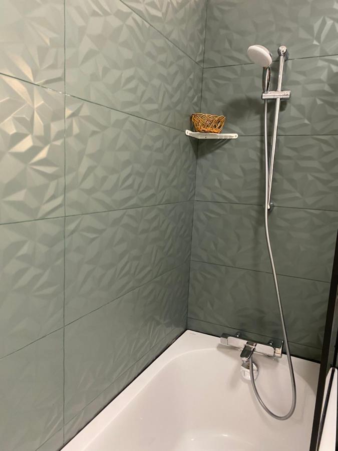 Grand Appartement Courbevoie Paris Eksteriør billede