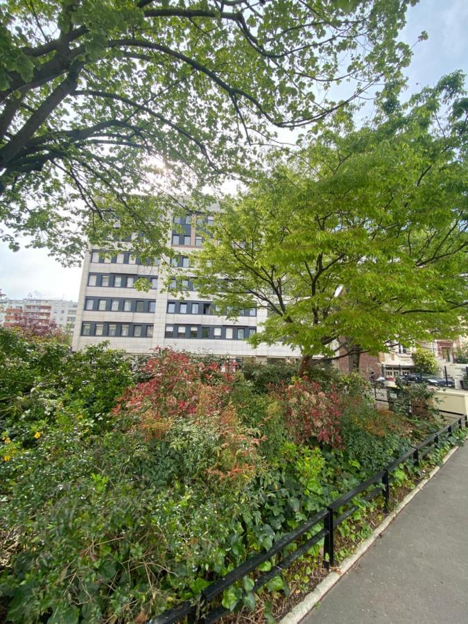 Grand Appartement Courbevoie Paris Eksteriør billede