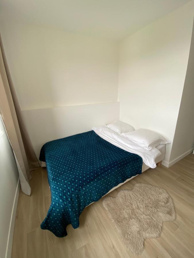 Grand Appartement Courbevoie Paris Eksteriør billede